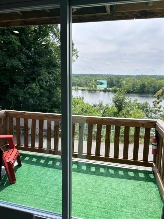 450-458 Riverside Dr Unit 2, Lawrence, MA 01841 - balcony with a water view