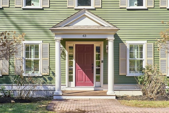 view of property entrance