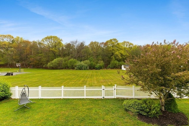 42 Britton St, Raynham, MA 02767 - view of yard