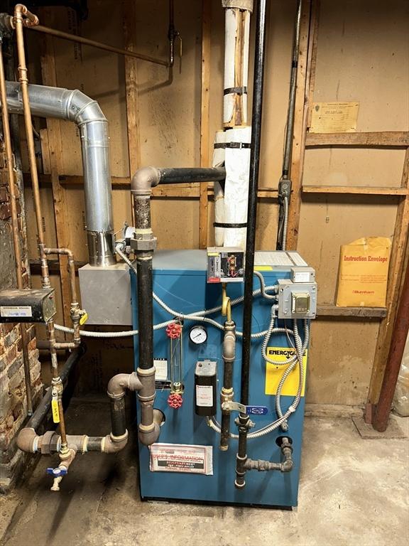 50 Keene St, Lowell, MA 01852 - utilities featuring a heating unit