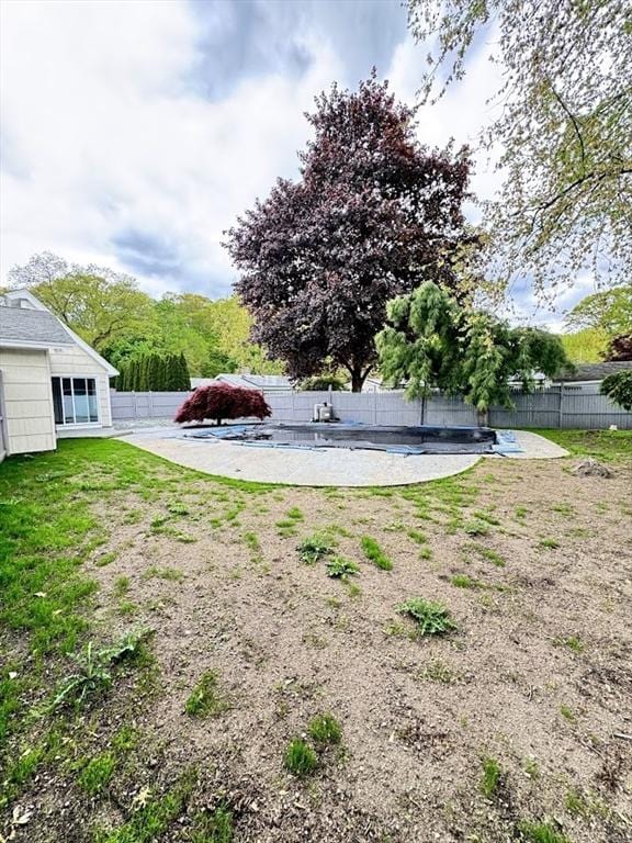 view of fenced backyard