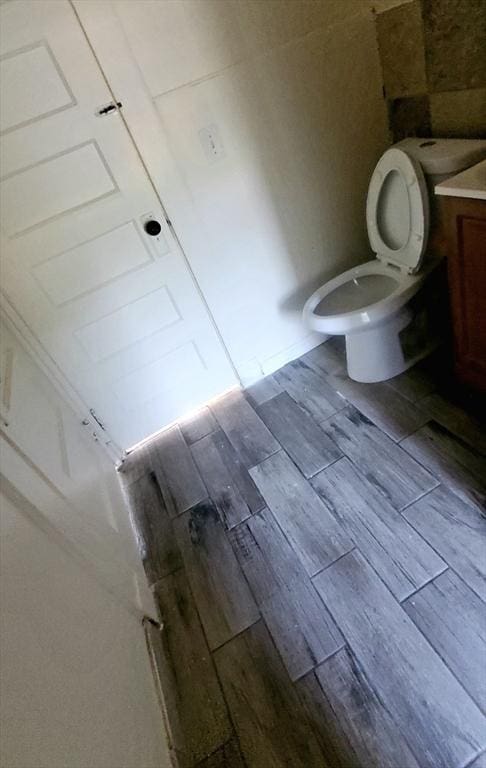 10 Monroe, Springfield, MA 01109 - bathroom featuring wood tiled floors and vanity