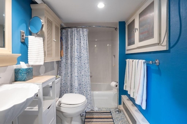 8 Franklin St Unit 18, Marblehead, MA 01945 - bathroom featuring toilet and shower / tub combo with curtain