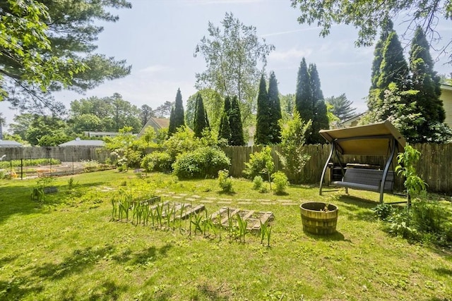 8 Field St, Southwick, MA 01077 - view of yard