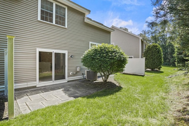 508 Linwood Ct Unit 508, Clinton, MA 01510 - back of house featuring a yard and a patio
