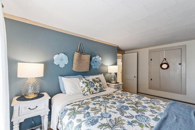 24 Summit Ave, Chelmsford, MA 01824 - bedroom featuring ornamental molding
