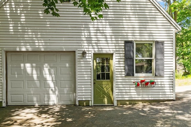 24 Summit Ave, Chelmsford, MA 01824 - garage with driveway