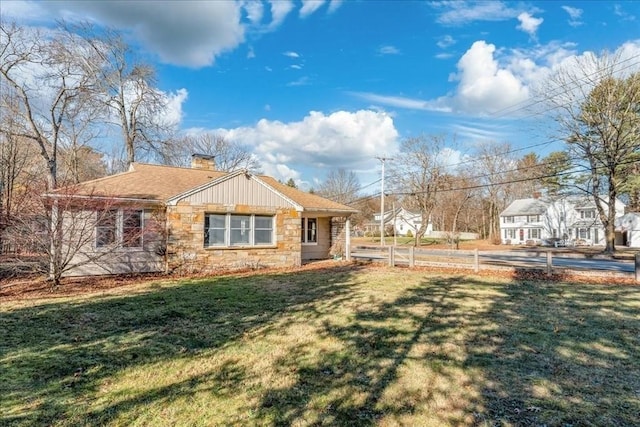 exterior space featuring a lawn