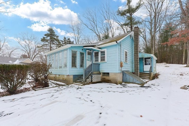 view of front of property