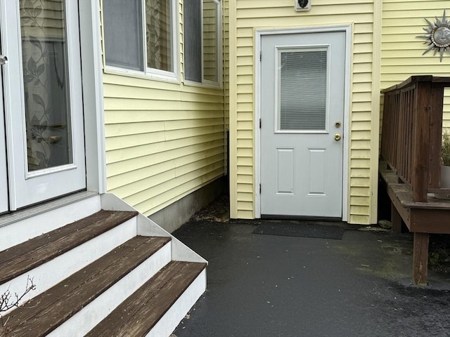 4 Perryville Rd, Webster, MA 01570 - property entrance featuring a patio area