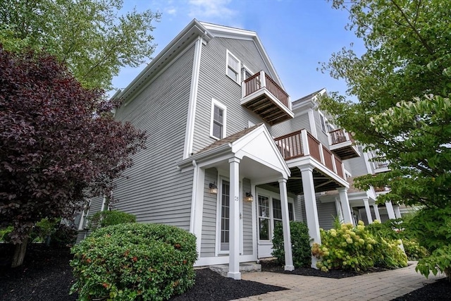 21 Musquashicut Ave Unit 27, Scituate, MA 02066 - view of home's exterior featuring a balcony