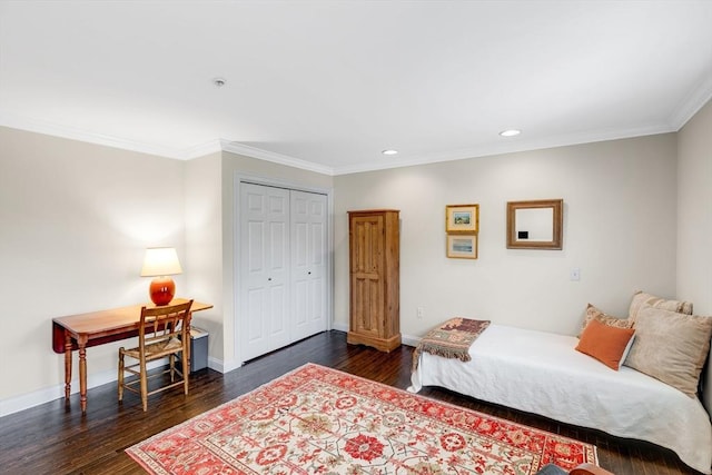 4 Derby Unit B, Salisbury, MA 01952 - bedroom with dark wood-type flooring, ornamental molding, a closet, and recessed lighting