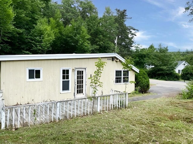 view of side of property