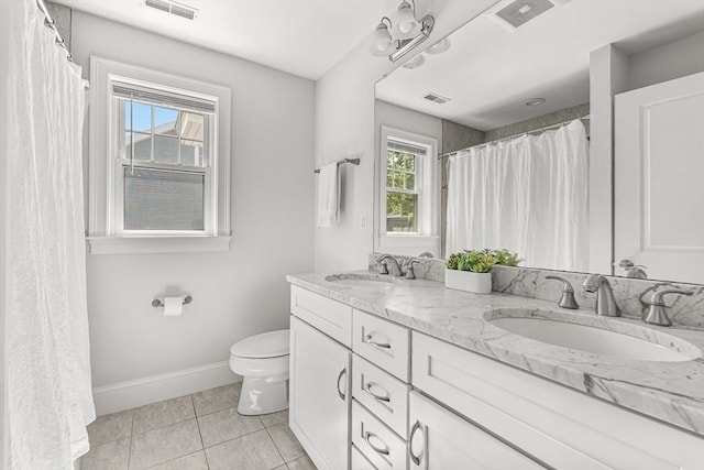 4 Fairfield Pl, Winchester, MA 01890 - full bathroom with double vanity, toilet, tile patterned floors, baseboards, and curtained shower
