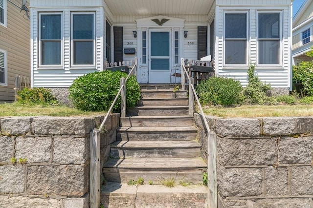 300-302 Main St, Gloucester, MA 01930 - view of exterior entry featuring covered porch