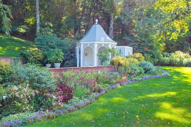 view of yard featuring a gazebo