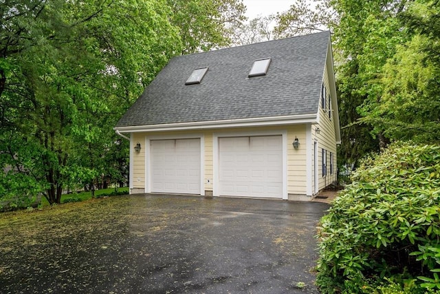 view of detached garage