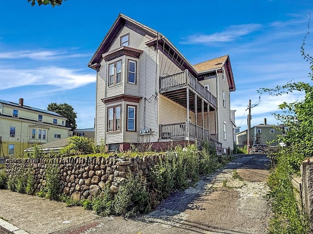 19 High St, Lynn, MA 01902 - view of front of home with a balcony