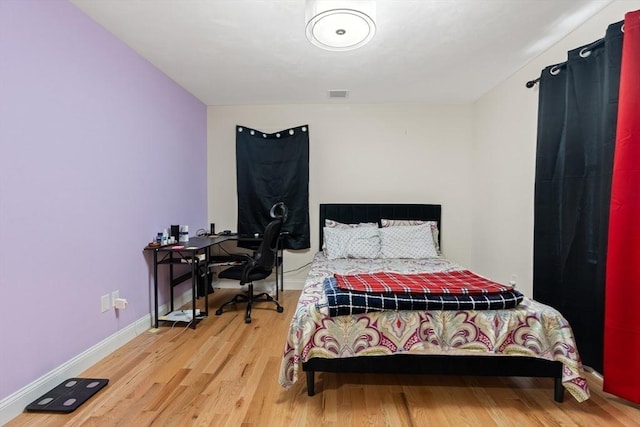 35 Fredonian St Unit K, Shirley, MA 01464 - bedroom with wood finished floors and baseboards