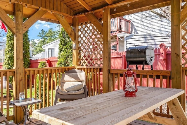 deck with fence