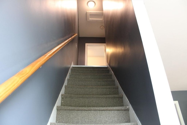 34-36 Glenallen St, Winchendon, MA 01475 - view of stairs