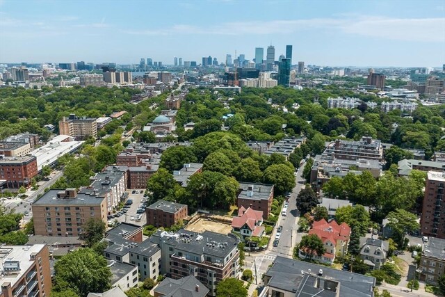 drone / aerial view with a view of city