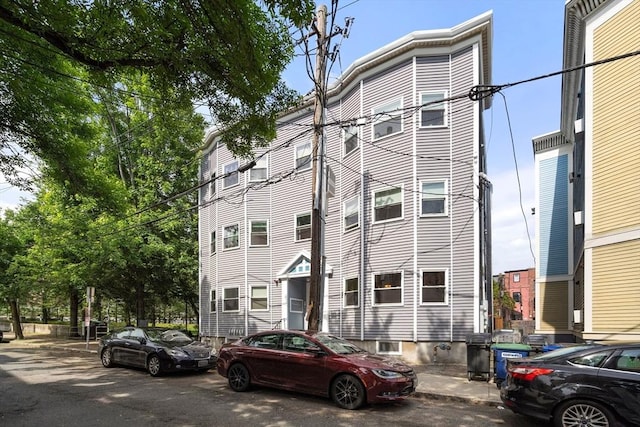 106 Walnut St Unit 2, Somerville, MA 02145 - view of building exterior