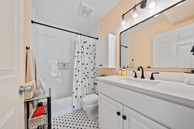 23 Rufus Jones Ln Unit 23, Easton, MA 02356 - bathroom with vanity, shower / tub combo with curtain, and toilet