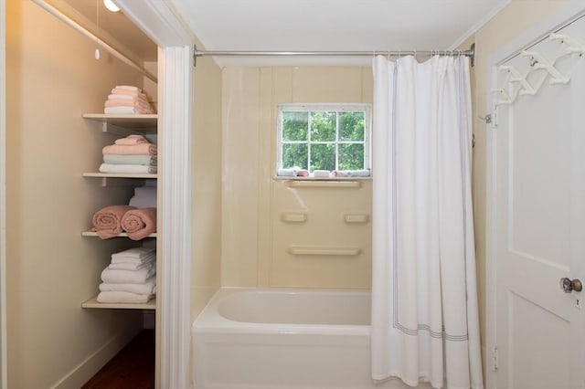 15 Brier Rd, Gloucester, MA 01930 - bathroom featuring shower / bath combo with shower curtain and baseboards