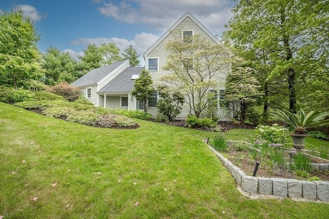 14 Parsons Hill Rd, Wenham, MA 01984 - view of front of house with a front yard