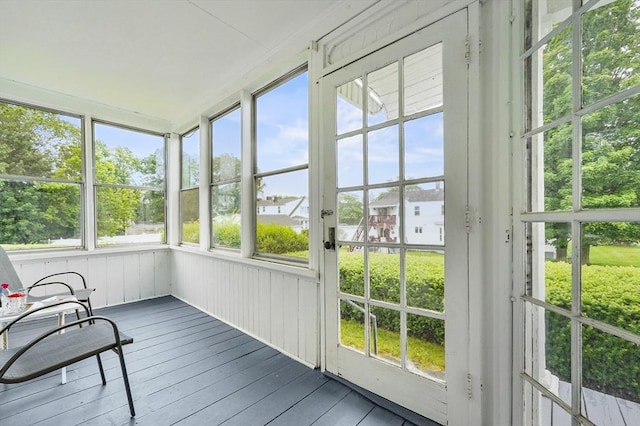 23 Starbird St, Lowell, MA 01854 - view of unfurnished sunroom