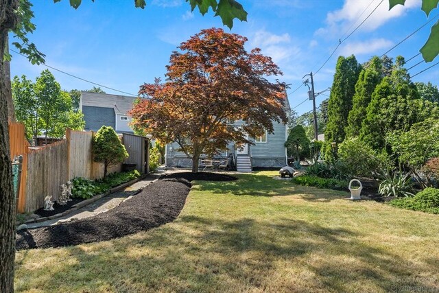 91 Bartholomew St, Peabody, MA 01960 - view of yard