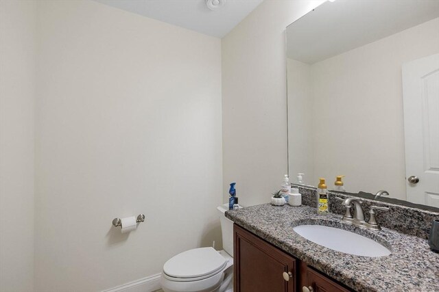 6 Comanche Ter Unit 6, Westford, MA 01886 - bathroom with vanity and toilet