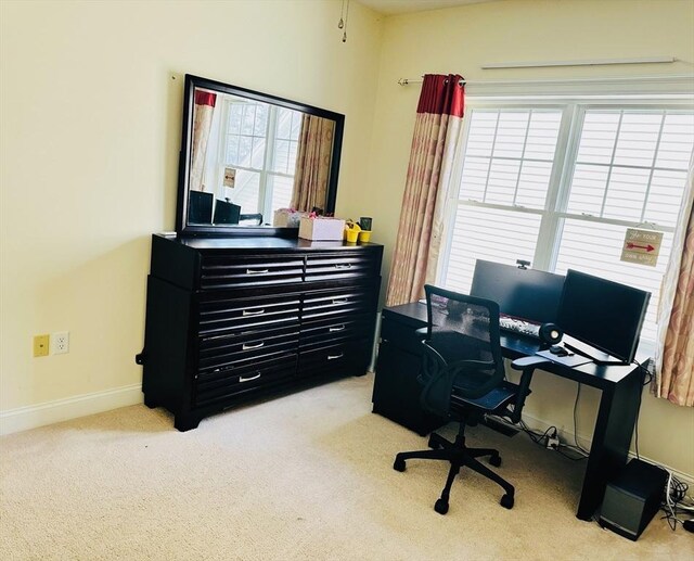 6 Comanche Ter Unit 6, Westford, MA 01886 - office with light colored carpet and baseboards