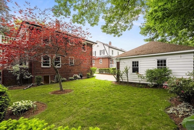 301 Pond St, Boston, MA 02130 - view of grassy yard