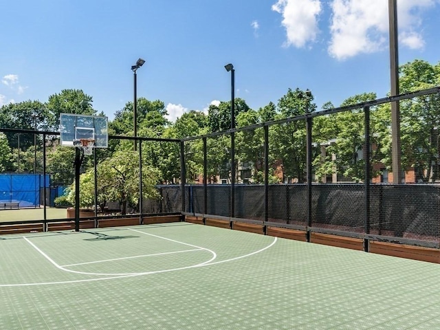 33 Pond Ave Unit Ph1207, Brookline, MA 02445 - view of basketball court with community basketball court and fence