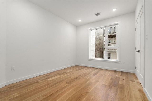 267 Old Colony Unit 205, Boston, MA 02127 - unfurnished room featuring light wood-style flooring, baseboards, visible vents, and recessed lighting