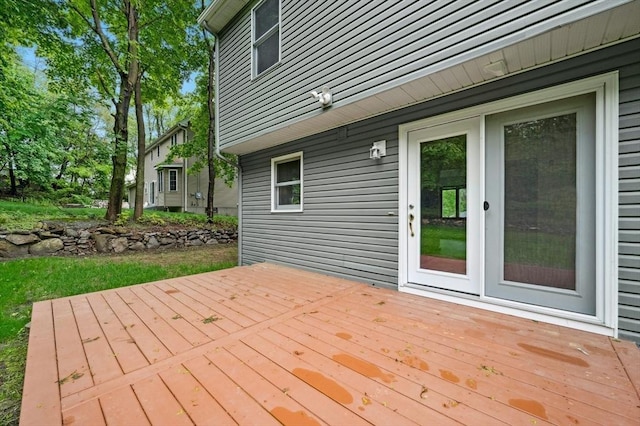 45 Dillon St, Worcester, MA 01604 - view of wooden terrace