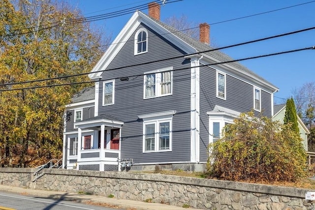 view of front of home featuring covered porch