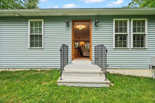 1085 Southbridge Rd, Warren, MA 01585 - entrance to property with a yard