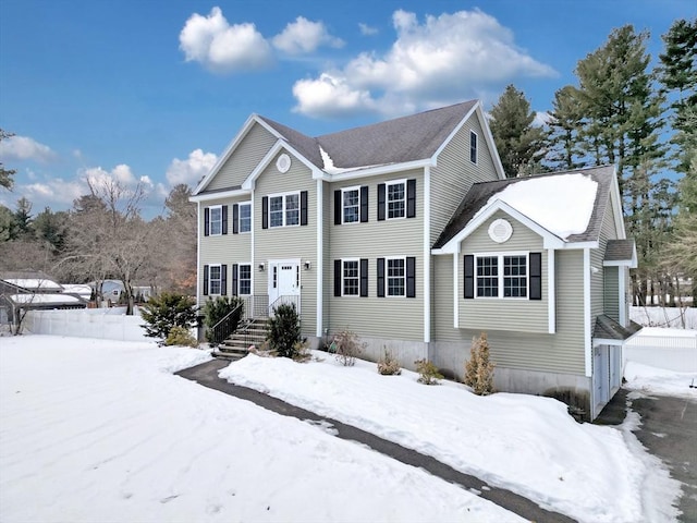 view of front of property