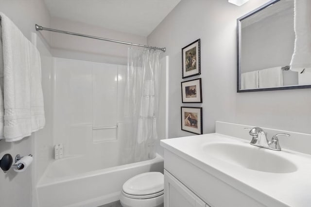 40 Tall Pine Dr Unit 18, Sudbury, MA 01776 - bathroom with vanity and shower / tub combo