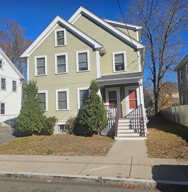 view of front of property