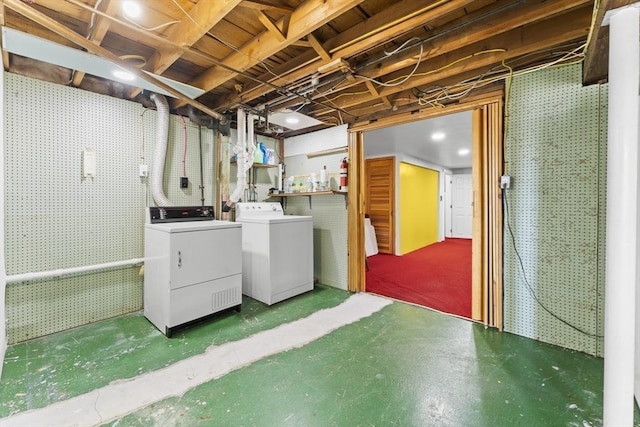 basement featuring washer and dryer