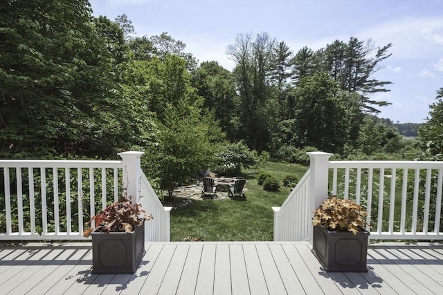 14 Dodges Row, Wenham, MA 01984 - view of wooden terrace