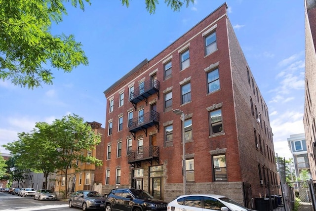159 Cottage St Unit 6, Boston, MA 02128 - view of apartment building / complex