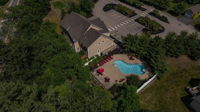 21 Cielo Dr, Dover, NH 03820 - aerial view of property's location featuring a pool