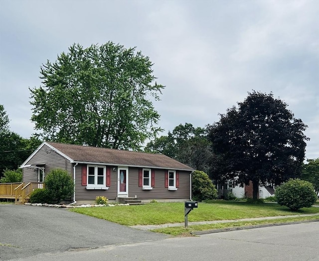 209 Casey Dr, Chicopee, MA 01020 - ranch-style house with a front yard