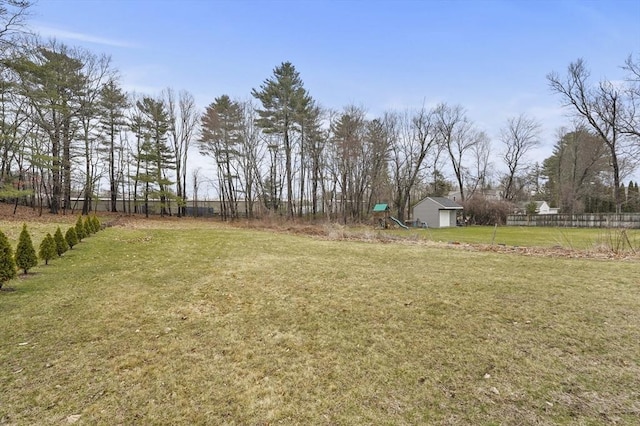 10 Stone St Unit 1, Auburn, MA 01501 - view of yard featuring fence