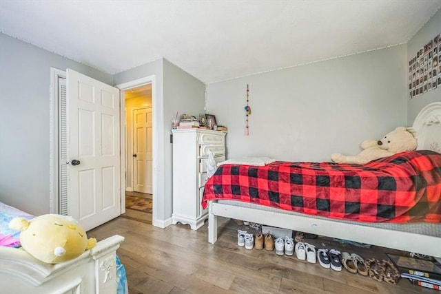 14 Greenville St, Billerica, MA 01821 - bedroom with wood finished floors